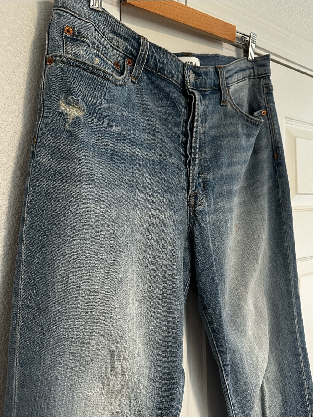 High Waisted Women’s Jeans